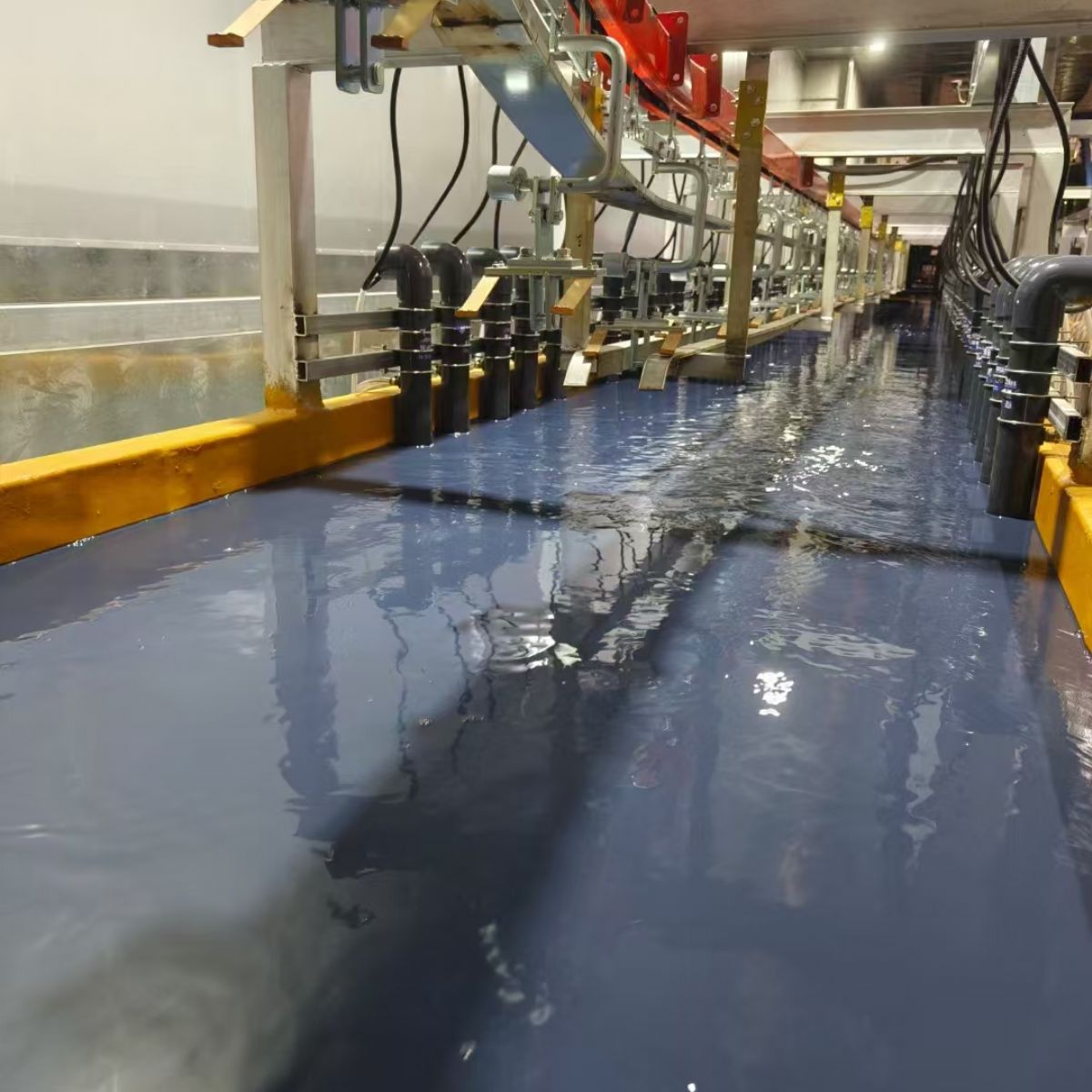 汽车零部件电泳线